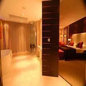 Grand Ankara Hotel Convention Center 5*,