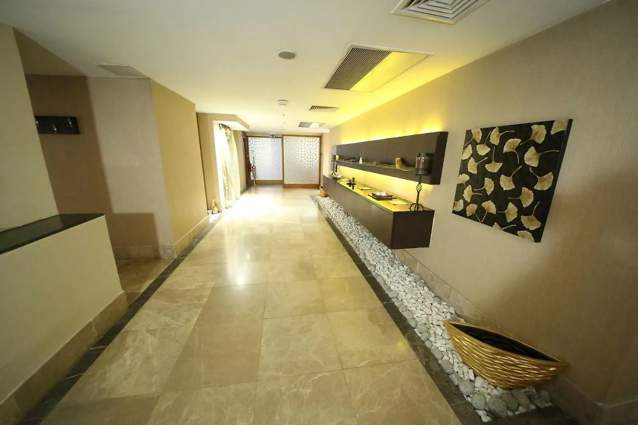 Grand Ankara Hotel Convention Center 5*,